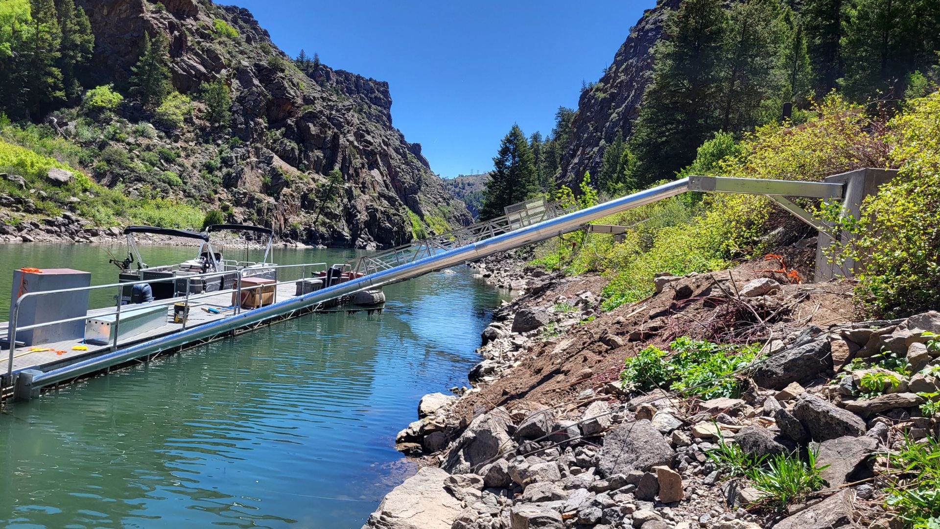 Pine Creek, Vault Toilet & Dock Anchorage